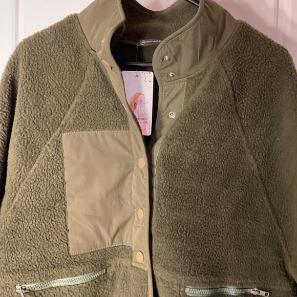 Pretty Garden Green Fleece 2 Zipper Pockets Winter Ski Jacket S NWT - Picture 3 of 6